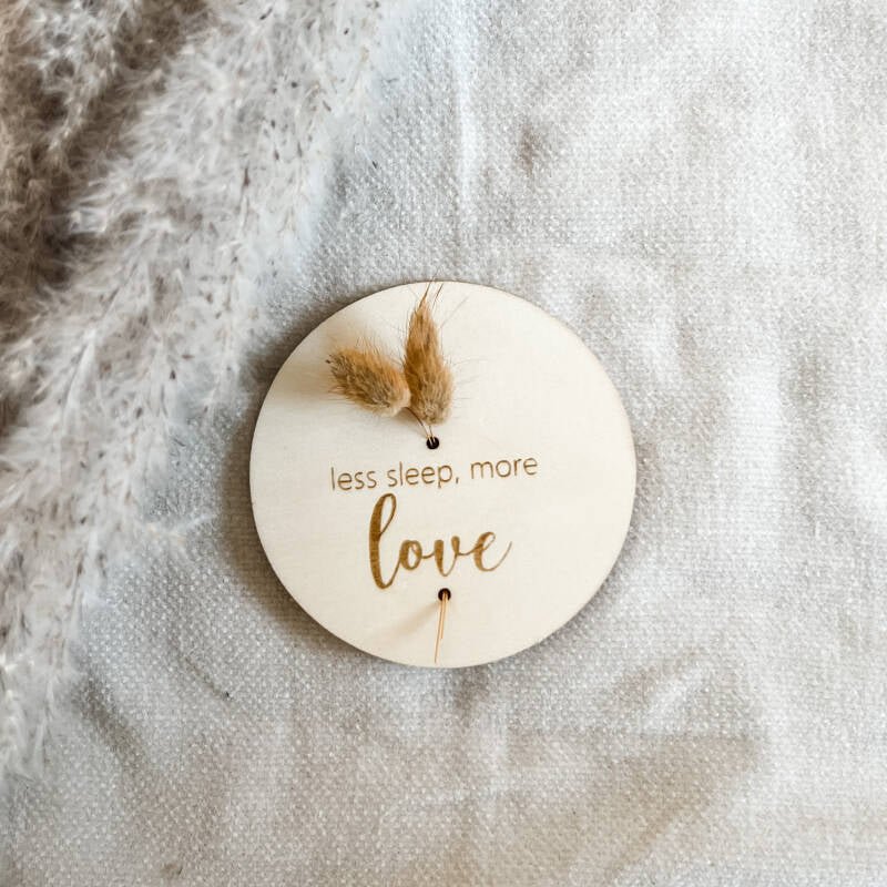 Aankondiging | less sleep