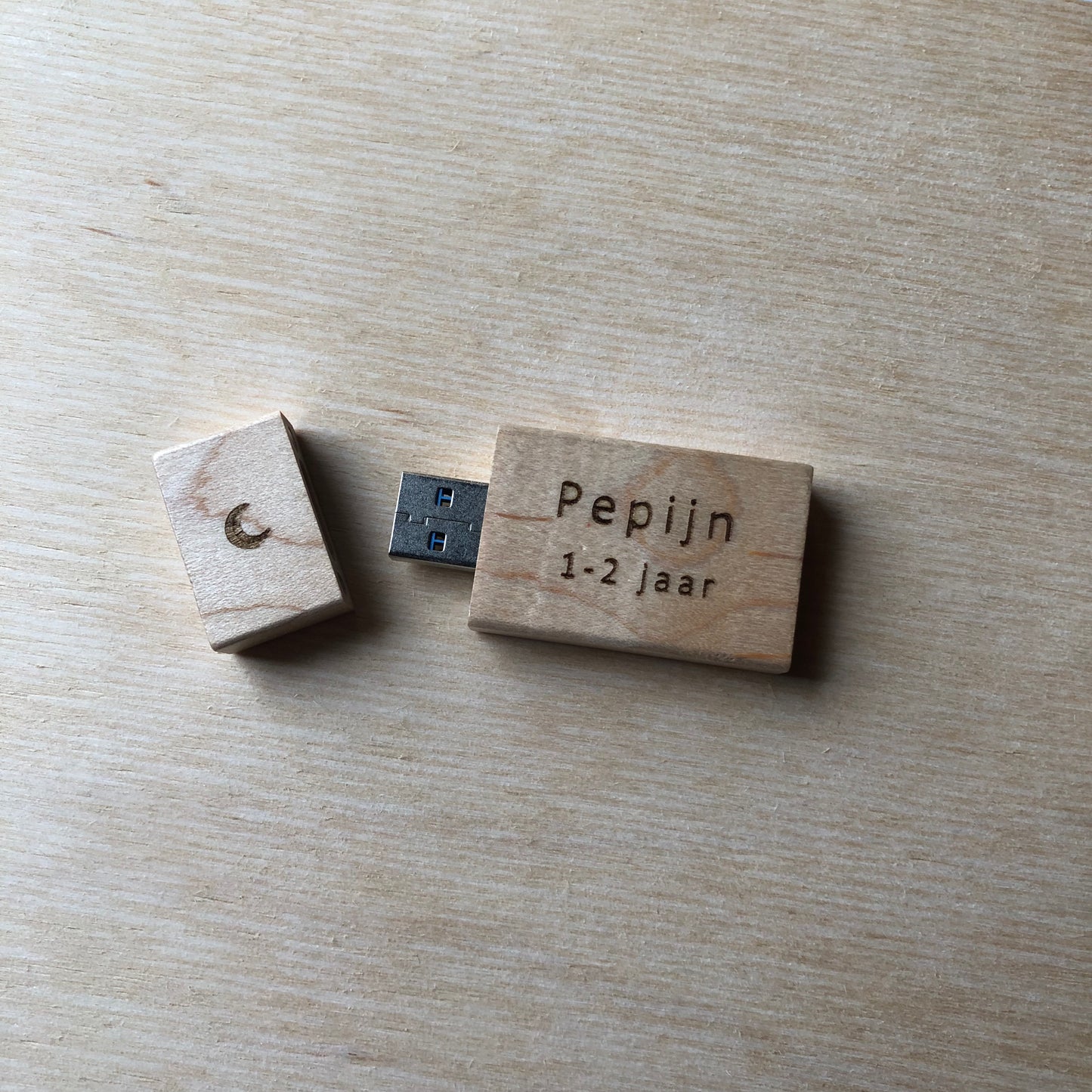 Opbergen | USB maan